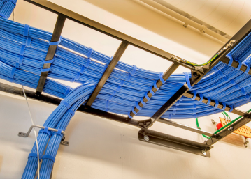 Material de instalación visible y de protección